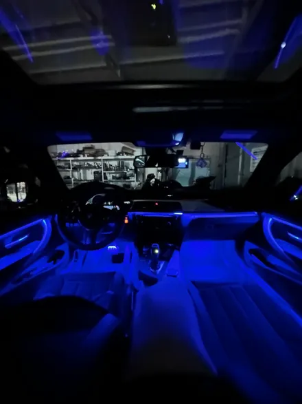 BMW 420D 실내 엠비언트라이트로 화려함을 더하다 / 구미, 대구