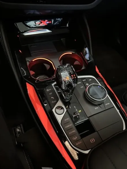 BMW X4 크리스탈 기어봉과 기어패널 컵홀더 엠비언트 시공기!! 대구, 구미 엠비언트 전문점 디지나인커스텀에서 확인할 수 있습니다!! / 구미, 대구