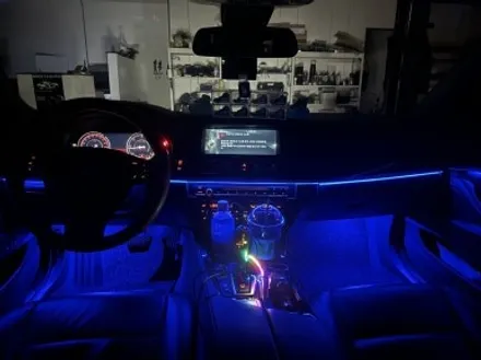 BMW F10 5시리즈 블루투스 RGB 엠비언트 시공! 다양한 컬러로 완성한 실내튜닝｜대구 구미 디지나인커스텀 / 구미, 대구