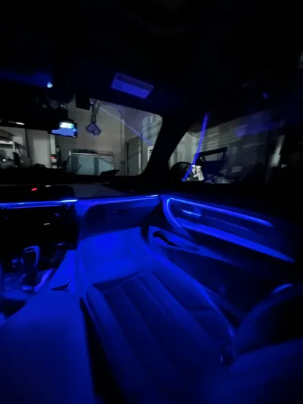 BMW 420D 실내 엠비언트라이트로 화려함을 더하다 / 구미, 대구