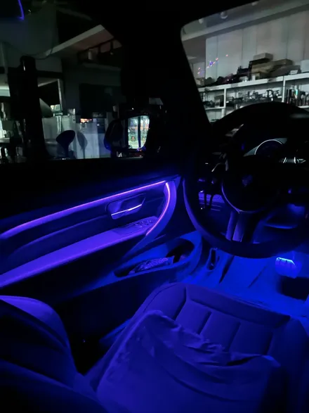 BMW 420D 실내 엠비언트라이트로 화려함을 더하다 / 구미, 대구