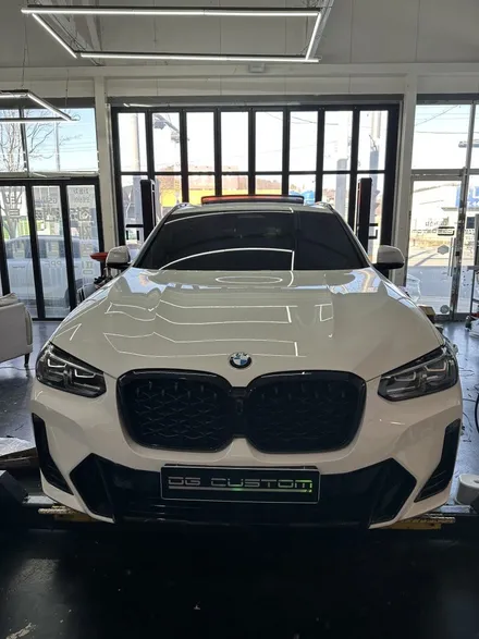 BMW X4 크리스탈 기어봉과 기어패널 컵홀더 엠비언트 시공기!! 대구, 구미 엠비언트 전문점 디지나인커스텀에서 확인할 수 있습니다!! / 구미, 대구