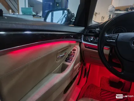 BMW F10 5시리즈 DMX비노출엠비언트, 풋등 시공 By. 구미 디지나인커스텀 / 구미, 대구