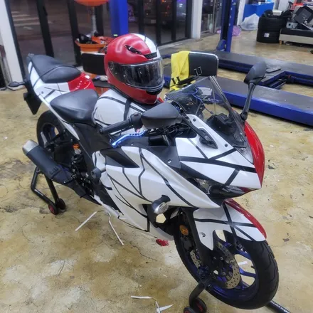 [구미디지나인커스텀]Yamaha R3(바이크) 아수라 전체 랩핑(+커스텀 데칼) / (+ SHOEI Z7 헬멧 랩핑) / 구미, 대구