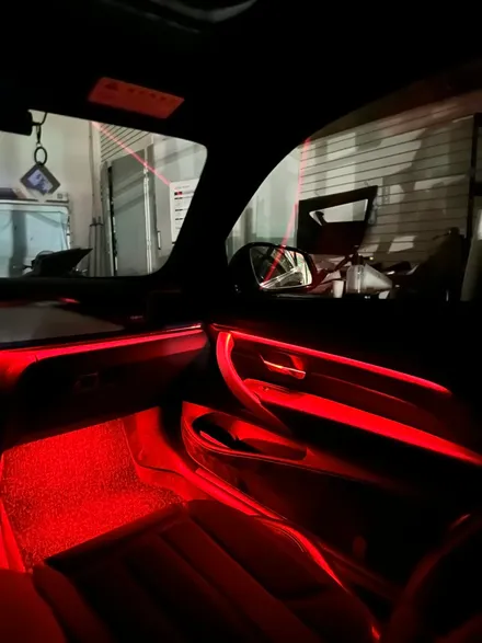 BMW 420D 실내 엠비언트라이트로 화려함을 더하다 / 구미, 대구
