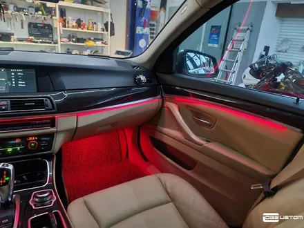 BMW F10 5시리즈 DMX비노출엠비언트, 풋등 시공 By. 구미 디지나인커스텀 / 구미, 대구