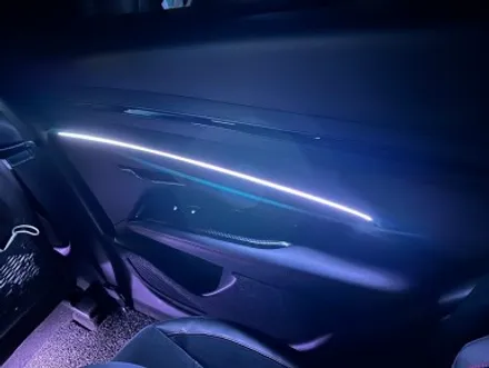 투싼 NX4 실내에 확실한 변화를 줄 아이템!에이비클 무빙 엠비언트라이트