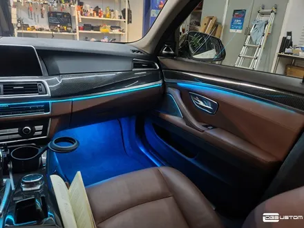 BMW F10 520d DMX 비노출엠비언트, 풋등 시공 By. 구미 디지나인커스텀 / 구미, 대구