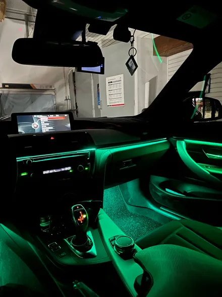 BMW 420D 실내 엠비언트라이트로 화려함을 더하다 / 구미, 대구