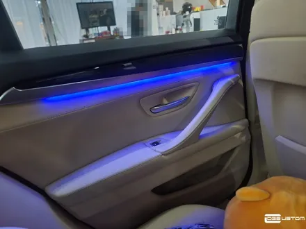 BMW F10 5시리즈 DMX비노출엠비언트, 풋등 시공 By. 구미 디지나인커스텀 / 구미, 대구
