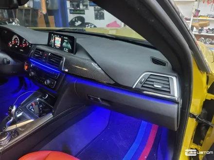 BMW F82 M4 DMX엠비언트 비노출엠비언트, 풋등 / 무드등 시공 / 구미, 대구