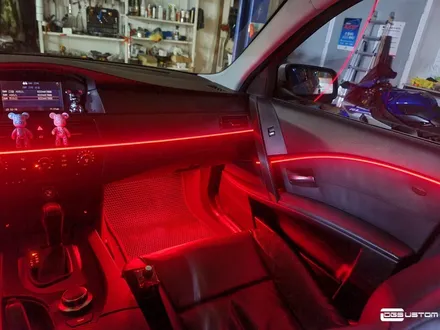 BMW E60 528i 엠비언트 라이트, 실내 전체 부분 랩핑(포인트 랩핑) By.구미 디지나인커스텀 / 구미, 대구