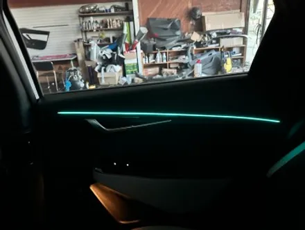 구미 EV6 에이비클 무빙엠비언트라이트로 높은 만족도의 실내 분위기를 조성