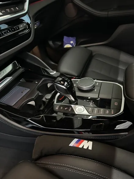 BMW X4 크리스탈 기어봉과 기어패널 컵홀더 엠비언트 시공기!! 대구, 구미 엠비언트 전문점 디지나인커스텀에서 확인할 수 있습니다!! / 구미, 대구