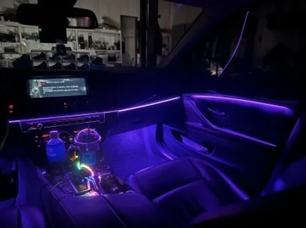 BMW F10 5시리즈 블루투스 RGB 엠비언트 시공! 다양한 컬러로 완성한 실내튜닝｜대구 구미 디지나인커스텀 / 구미, 대구