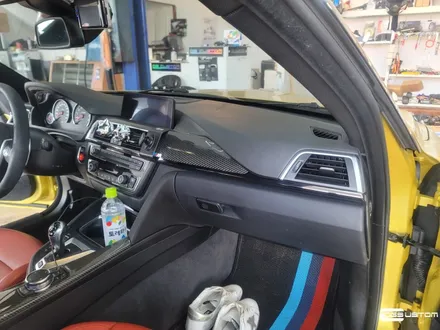 BMW F82 M4 DMX엠비언트 비노출엠비언트, 풋등 / 무드등 시공 / 구미, 대구