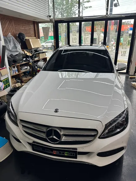 w205 C클래스 송풍구 엠비언트라이트(벤풍구)로 감성있는 실내분위기 조성하기