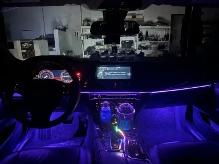BMW F10 5시리즈 블루투스 RGB 엠비언트 시공! 다양한 컬러로 완성한 실내튜닝｜대구 구미 디지나인커스텀 / 구미, 대구