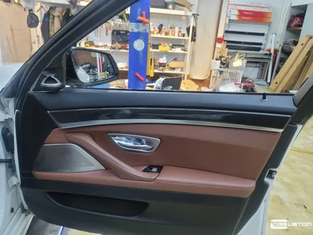 BMW F10 520d DMX 비노출엠비언트, 풋등 시공 By. 구미 디지나인커스텀 / 구미, 대구