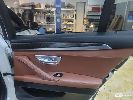 BMW F10 520d DMX 비노출엠비언트, 풋등 시공 By. 구미 디지나인커스텀 / 구미, 대구