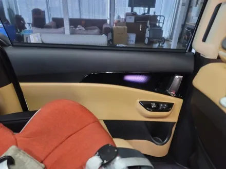 [구미디지나인커스텀] KA4 카니발 DMX비노출엠비언트, 기어패널 조그다이얼 LED 튜닝, RGB 컵홀더 플레이트, 풋등 1/2열 시공 / 구미, 대구