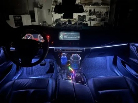 BMW F10 5시리즈 블루투스 RGB 엠비언트 시공! 다양한 컬러로 완성한 실내튜닝｜대구 구미 디지나인커스텀 / 구미, 대구