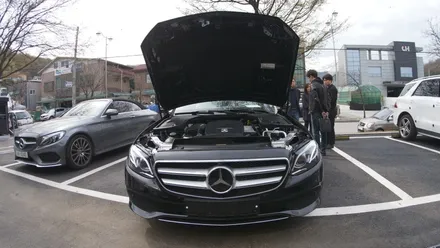 안정성과 주행 퍼포먼스로 두 마리 토끼를 잡은  벤츠 E300 4MATIC 출장 신차검수! / 서울 광진구, 중곡, 건대