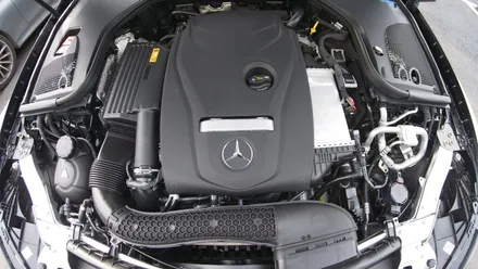 안정성과 주행 퍼포먼스로 두 마리 토끼를 잡은  벤츠 E300 4MATIC 출장 신차검수! / 서울 광진구, 중곡, 건대