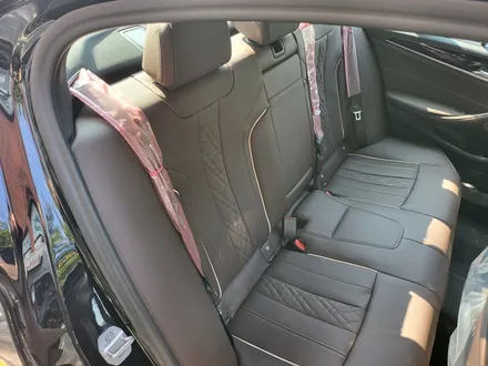BMW 530i 임페리얼 블루, 신차패키지+크롬딜리트 완벽 출고 / 서울 광진구, 중곡, 건대