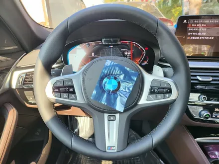 BMW 530i 임페리얼 블루, 신차패키지+크롬딜리트 완벽 출고 / 서울 광진구, 중곡, 건대