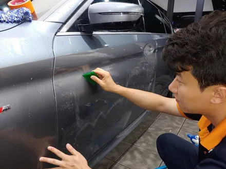 도봉구BMW 전시장 530I 솔라가드 노블레스K + PPF 도어 전체(문콕패키지) + 본넷PPF 시공으로 걱정 끝! / 서울 광진구, 중곡, 건대