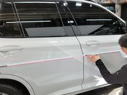 문콕 스트레스 해방! \'가디언도어가드\' BMW X3 메탈릭 화이트 펄 19번 장착 / 서울 광진구, 중곡, 건대