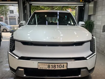국산 첫 대형 전기  SUV \'EV9\' 스노우 화이트 펄 신차패키지! / 서울 광진구, 중곡, 건대