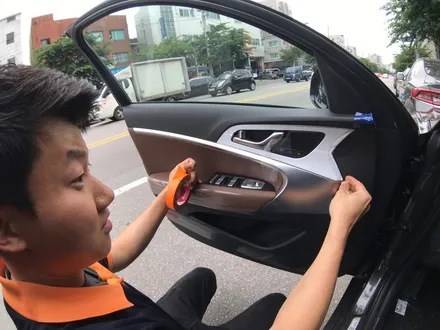 이렇게 깔끔한 신차 처음 보네요~ 제네시스 G70 신차 검수기! / 서울 광진구, 중곡, 건대