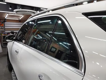 화이트 * GLE 4MATIC  퀀텀 + 옵틱글래스 + PPF + 유리막 레이어링 + 휠코팅 + 보조배터리 + 블랙박스 + / 서울 광진구, 중곡, 건대