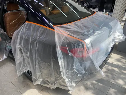 BMW 520i 임페리얼 블루, 신차검수 솔라가드썬팅 보조배터리 방음 유리막, 발수코팅 완벽 시공 \'송파구 신차패키지\' / 서울 광진구, 중곡, 건대