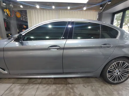도봉구BMW 전시장 530I 솔라가드 노블레스K + PPF 도어 전체(문콕패키지) + 본넷PPF 시공으로 걱정 끝! / 서울 광진구, 중곡, 건대