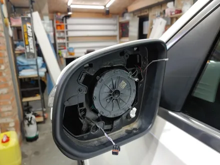 화이트 * GLE 4MATIC  퀀텀 + 옵틱글래스 + PPF + 유리막 레이어링 + 휠코팅 + 보조배터리 + 블랙박스 + / 서울 광진구, 중곡, 건대