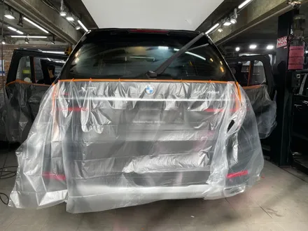 강북 신차패키지 카디언썬팅 유리막·가죽·발수코팅 보조배터리 완벽 작업한 \'BMW X7\' / 서울 광진구, 중곡, 건대