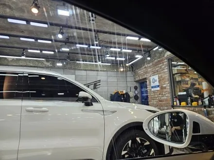 포르쉐 파나메라 오너 필수 시공! 지긋지긋한 \'비내림 현상\', 펠트지로 완벽 해결 / 광진구 중곡동