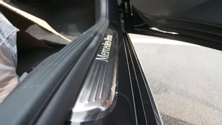 안정성과 주행 퍼포먼스로 두 마리 토끼를 잡은  벤츠 E300 4MATIC 출장 신차검수! / 서울 광진구, 중곡, 건대