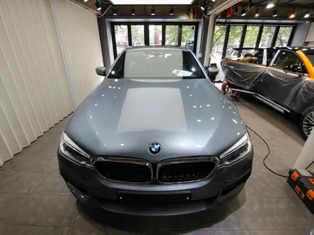 도봉구BMW 전시장 530I 솔라가드 노블레스K + PPF 도어 전체(문콕패키지) + 본넷PPF 시공으로 걱정 끝! / 서울 광진구, 중곡, 건대