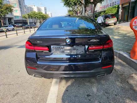 BMW 530i 임페리얼 블루, 신차패키지+크롬딜리트 완벽 출고 / 서울 광진구, 중곡, 건대