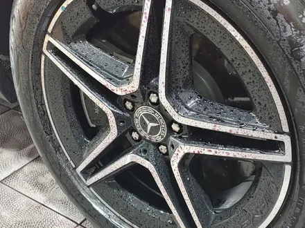 화이트 * GLE 4MATIC  퀀텀 + 옵틱글래스 + PPF + 유리막 레이어링 + 휠코팅 + 보조배터리 + 블랙박스 + / 서울 광진구, 중곡, 건대