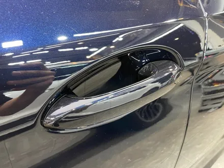 BMW 520i 임페리얼 블루, 신차검수 솔라가드썬팅 보조배터리 방음 유리막, 발수코팅 완벽 시공 \'송파구 신차패키지\' / 서울 광진구, 중곡, 건대