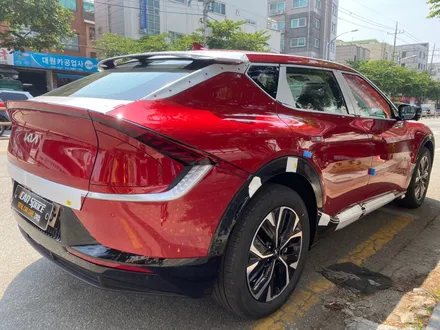 EV6 런웨이 레드, 신차검수부터 신차패키지는 강북점이 최고에요 / 서울 광진구, 중곡, 건대