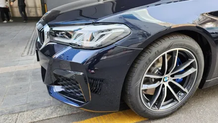 BMW 520i 임페리얼 블루, 신차검수 솔라가드썬팅 보조배터리 방음 유리막, 발수코팅 완벽 시공 \'송파구 신차패키지\' / 서울 광진구, 중곡, 건대