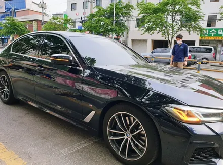 문콕 스트레스 해방! \'가디언도어가드\' BMW 5시리즈 메탈릭 딥 블루 12번 장착 / 서울 광진구, 중곡, 건대