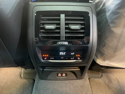 BMW X4 알파인 화이트, 솔라가드퀀텀, 블랙박스, 보조배터리, 생활보호ppf 완벽 출고! \'동대문 신차패키지\' / 서울 광진구, 중곡, 건대