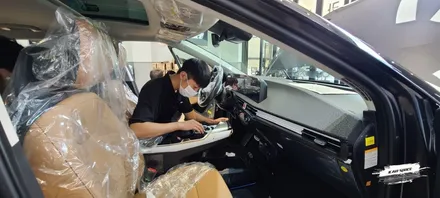 미래지향적인 기아 EV6 인터스텔라그레이의 검수 과정 / 서울 구로 영등포
